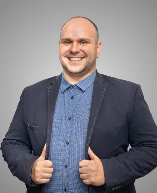 Стоян Петришки - ИМОТИ ПРЕМИЕР - Агенция за недвижими имоти