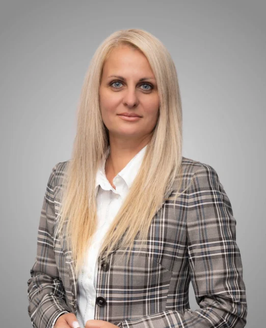 Валерия Петрова - ИМОТИ ПРЕМИЕР - Агенция за недвижими имоти